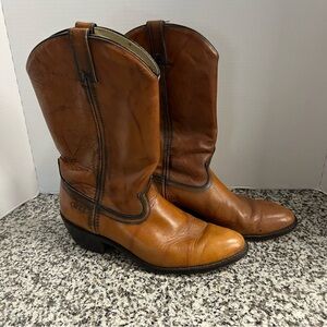 Vintage Dingo Men's Tan Leather Cowboy Boots
